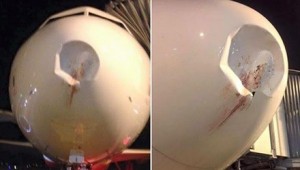 Phần đầu máy bay sau khi gặp tai nạn