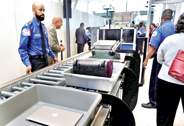 Các hãng hàng không Mỹ sẽ nhận 57 tỉ USD tiền phí mỗi năm