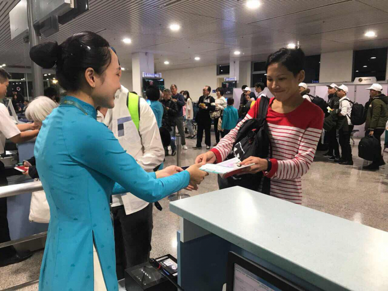 Những vị khách đầu tiên của năm mới Mậu Tuất