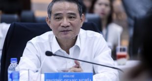 Bí thư Thành ủy Đà Nẵng Trương Quang Nghĩa cho rằng với tần suất bay lớn và lượng khách tăng mạnh, Đà Nẵng cần thiết phải mở rộng cảng hàng không.