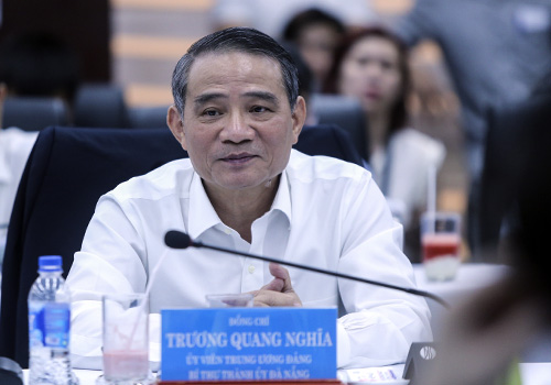 Bí thư Thành ủy Đà Nẵng Trương Quang Nghĩa cho rằng với tần suất bay lớn và lượng khách tăng mạnh, Đà Nẵng cần thiết phải mở rộng cảng hàng không.