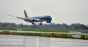 Hàng loạt các hãng hàng không đổi giờ, hủy chuyến bay tránh bão số 3