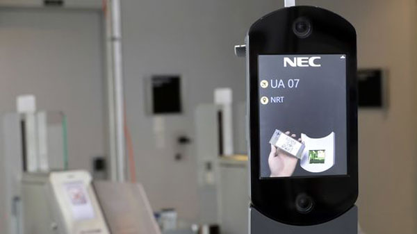 Thiết bị nhận diện khuôn mặt của Cục Hải quan và Biên phòng Mỹ